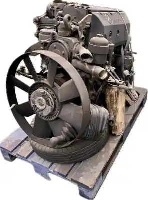 Pièce détachée automobile d'occasion moteur complet pour mercedes mercedes benz mercedes benz références oem iam 904916