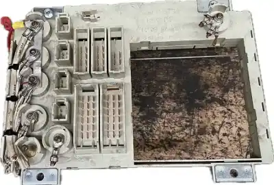 Second-hand car spare part fuse box unit for man tgx 18.480 fhls fhls/m - 1009237 oem iam references 81254446074  