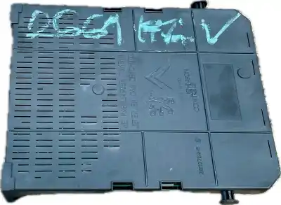 İkinci el araba yedek parçası elektronik modül için citroen jumpy 1.9 turbodiesel (dhx. d8b / xud9te) oem iam referansları 967847718001  