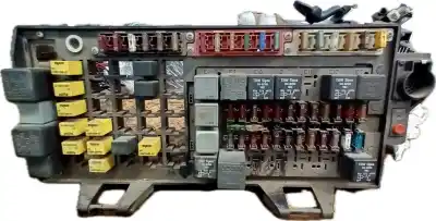 Second-hand car spare part fuse box unit for iveco eurotech  oem iam references 500325434  