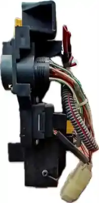 Second-hand car spare part fuse box unit for iveco eurotech  oem iam references 500325434  