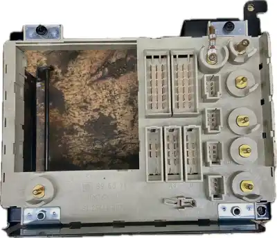Second-hand car spare part fuse box unit for man tgx  oem iam references 81254446074  