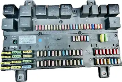Pièce détachée automobile d'occasion BOÎTES À FUSIBLES pour VOLVO VOLVO FM FM 410 2005- 410CV 10800CC 1010739  Références OEM IAM 20367208 21732199 20568055  