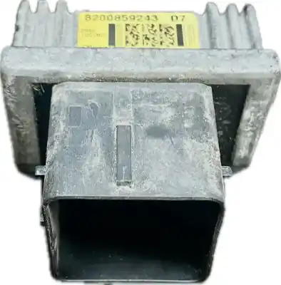 Peça sobressalente para automóvel em segunda mão peças diversas por renault renault renault referências oem iam 8200859243