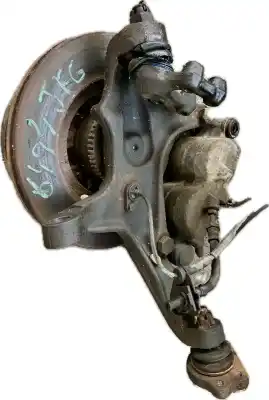Recambio de automóvil de segunda mano de MANGUETA DELANTERA DERECHA para NISSAN NISSAN NT400 CABSTAR 45.15 2014- 145CV 2488CC 1018629  referencias OEM IAM 40014MD00B  