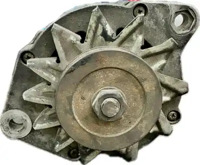 Pezzo di ricambio per auto di seconda mano alternatore per iveco iveco iveco riferimenti oem iam 98417133  