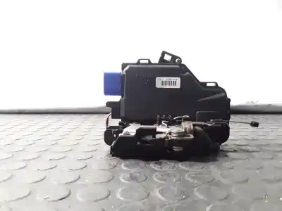 İkinci el araba yedek parçası SOL ÖN KAPI KILIDI için VOLKSWAGEN TOURAN  OEM IAM referansları 3D2837015  