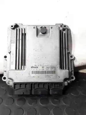 Pièce détachée automobile d'occasion CALCULATEUR MOTEUR ECU pour RENAULT SCÉNIC II (JM0/1_)  Références OEM IAM 0281011814  