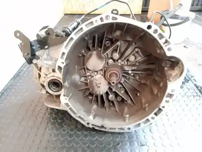 Pièce détachée automobile d'occasion BOÎTE DE VITESSES pour RENAULT TRAFIC COMBI  Références OEM IAM PF6068  