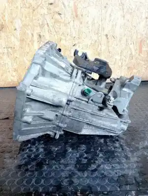 Second-hand car spare part GEARBOX for RENAULT FLUENCE  OEM IAM references TL4B045  