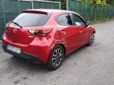 Pezzo di ricambio per auto di seconda mano PORTELLONE per MAZDA 2 BERLINA (DJ)  Riferimenti OEM IAM D0Y26202XB  
