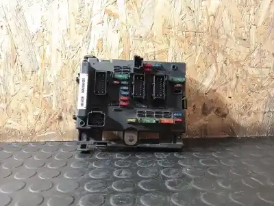 Second-hand car spare part FUSE BOX UNIT for PEUGEOT 406 COUPÉ (8C)  OEM IAM references 9650663980  