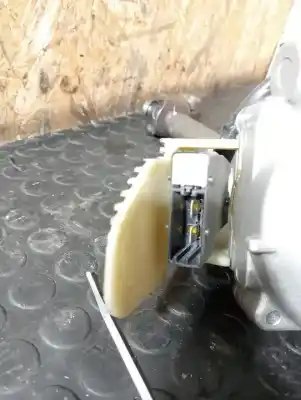 Second-hand car spare part steering column for renault fluence 1.5 dci diesel fap 90 cv / 66 kw oem iam references 488101913r  