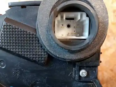 Peça sobressalente para automóvel em segunda mão fechadura da porta dianteira direita por toyota prius (zvw30) 2zrfxe referências oem iam 