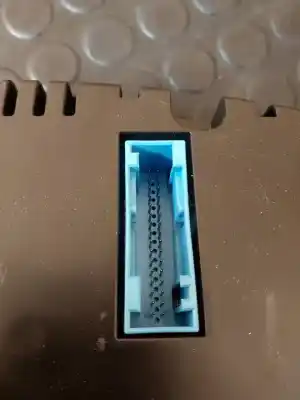 Peça sobressalente para automóvel em segunda mão quadrante por audi a1 (8x1) cayb referências oem iam 8x0920930p  