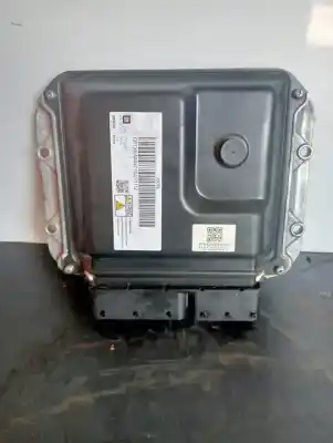 Peça sobressalente para automóvel em segunda mão centralina de motor uce por opel astra j berlina 5p d-a17dtr referências oem iam 55577647