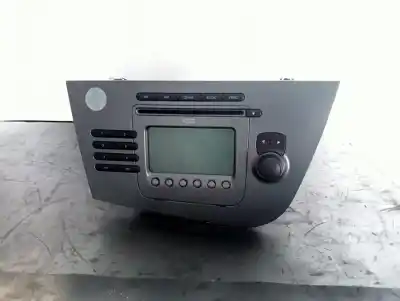 Tweedehands auto-onderdeel audiosysteem / radio-cd voor seat leon (1m1) 1.4 16v oem iam-referenties 1p1035186b