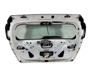 Second-hand car spare part tailgate for toyota auris (e18) 2zr oem iam references 6700502240  