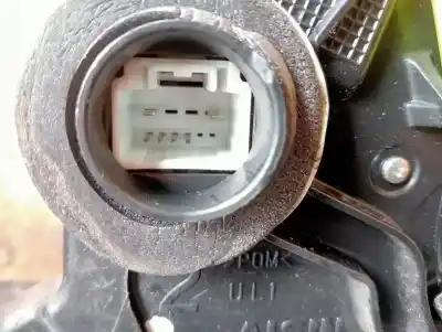 Second-hand car spare part left front door lock for toyota auris (e15) 1ndtv oem iam references   