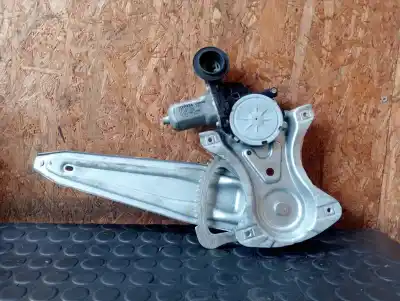 Peça sobressalente para automóvel em segunda mão  por TOYOTA AURIS (E15)  Referências OEM IAM 857200D120  