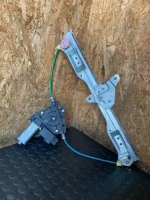 Second-hand car spare part driver left window regulator for opel corsa d z14xep oem iam references 72009000  