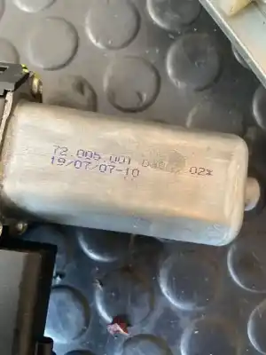 Second-hand car spare part driver left window regulator for opel corsa d z14xep oem iam references 72009000  