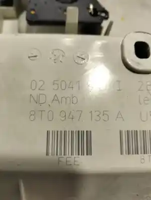 Автозапчастина б/у внутрішне світло для AUDI A4 BER. (B8) Basico Посилання на OEM IAM 8T0947135  
