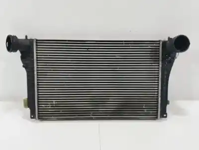 İkinci el araba yedek parçası SU RADYATÖRÜ için SEAT LEON  OEM IAM referansları 1J0145803  