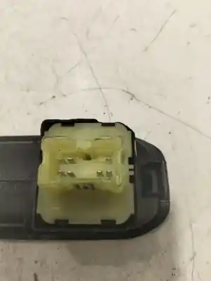 Second-hand car spare part left front power window switch for dacia duster ii h5h470 oem iam references 809619758  