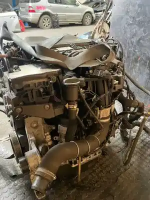 Gebrauchtes Autoersatzteil KOMPLETTER MOTOR zum FORD KUGA  OEM-IAM-Referenzen UFDA  