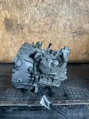 Pezzo di ricambio per auto di seconda mano riduttore per ford kuga (cbs) 2.0 tdci cat riferimenti oem iam av4r7002ab  