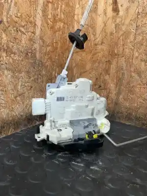 Pezzo di ricambio per auto di seconda mano  per AUDI A3 (8P1)  Riferimenti OEM IAM 4F1837015E  