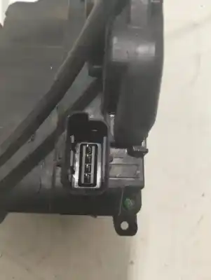 Peça sobressalente para automóvel em segunda mão Fechadura Da Porta Dianteira Direita por RENAULT CLIO III iMusic Pack Dynamique Referências OEM IAM   