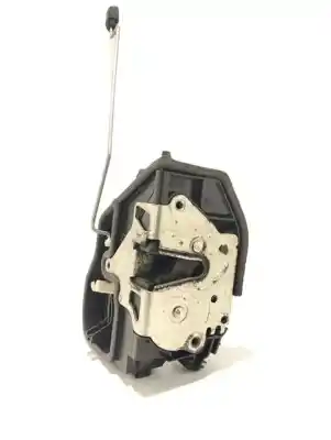 Second-hand car spare part front right door lock for bmw x3 (e83) 3.0d oem iam references 7202146  
