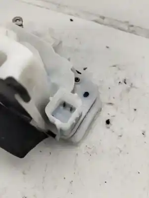 Second-hand car spare part RIGHT SIDE DOOR LOCK for OPEL COMBO  OEM IAM references   