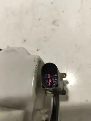 Автозапчасти б/у замок передней правой двери за SEAT IBIZA (6K1) 1.9 SDI ссылки OEM IAM   