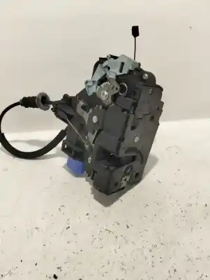 Pezzo di ricambio per auto di seconda mano Serratura Porta Anteriore Destra per SKODA OCTAVIA BERLINA (1Z3) Active Riferimenti OEM IAM 3D1837016  