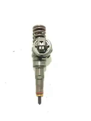 Second-hand car spare part injector for volkswagen golf v berlina (1k1) 1.9 tdi oem iam references 0414720313