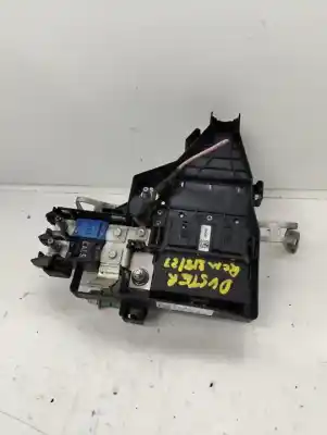 Pièce détachée automobile d'occasion BOÎTES À FUSIBLES pour DACIA DUSTER II  Références OEM IAM 241148233R  
