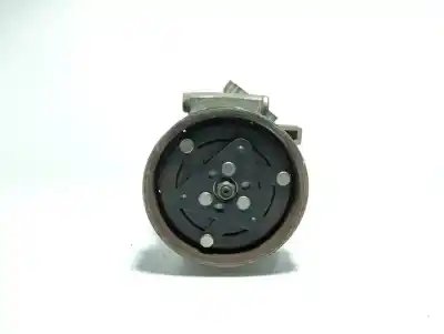 Peça sobressalente para automóvel em segunda mão compressor de ar condicionado a/a a/c por renault clio iv grandtour authentique referências oem iam 8200953359  