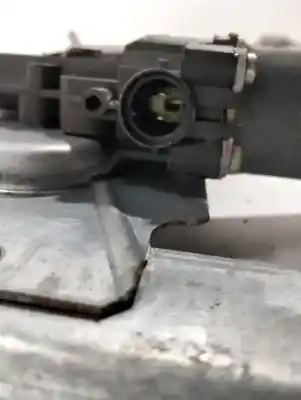 Peça sobressalente para automóvel em segunda mão Elevador De Vidros Dianteiro Direito por RENAULT CLIO III Emotion Referências OEM IAM 400857E  