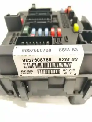 Tweedehands auto-onderdeel RELAIS/ZEKERINGENKASTJE voor PEUGEOT 307 BREAK/SW (S2) SW Pack OEM IAM-referenties 9657608780  
