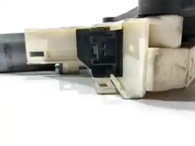 Pezzo di ricambio per auto di seconda mano alzacristalli anteriore destro per audi a4 avant (8k5) básico riferimenti oem iam 8k0959802a  