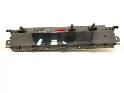 Автозапчастина б/у панель інструментів для RENAULT SCENIC II Pack Authentique 110 CV / 81 KW Посилання на OEM IAM 8200451505  