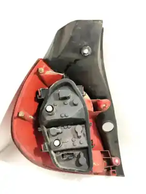 Peça sobressalente para automóvel em segunda mão farolim traseiro direito por renault clio iii exception 112 cv / 82 kw referências oem iam 89035088