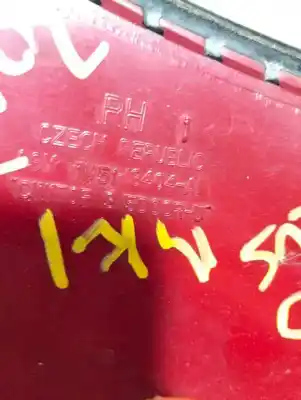 Second-hand car spare part right tailgate light for ford focus berlina (cak) ambiente oem iam references 1m5113404a