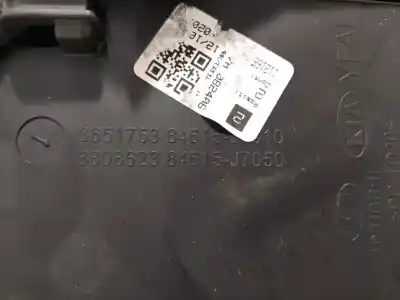 Peça sobressalente para automóvel em segunda mão moldagem por kia ceed sportswagon tech referências oem iam 84615j7050  