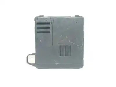 Pezzo di ricambio per auto di seconda mano SCATOLA RELÈ/FUSIBILI per RENAULT SCENIC II  Riferimenti OEM IAM 8200306032C  