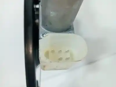 Peça sobressalente para automóvel em segunda mão elevador de vidros traseiro esquerdo por bmw serie 1 lim. (f20/f21) referências oem iam 7242555