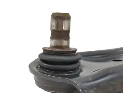Pezzo di ricambio per auto di seconda mano supporto braccio sospensione anteriore destro per ford fiesta ce1 active riferimenti oem iam h1bc3051l  